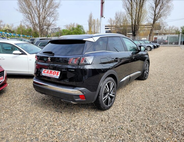 Peugeot 3008 SUV / Terénní 1,6 l 165 kw