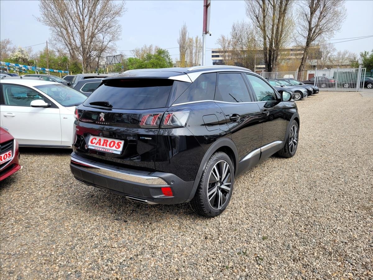 Peugeot 3008 SUV / Terénní 1,6 l 165 kw