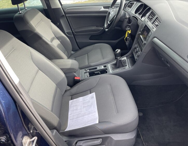 Volkswagen Golf Hatchback 1,6 l 77 kw