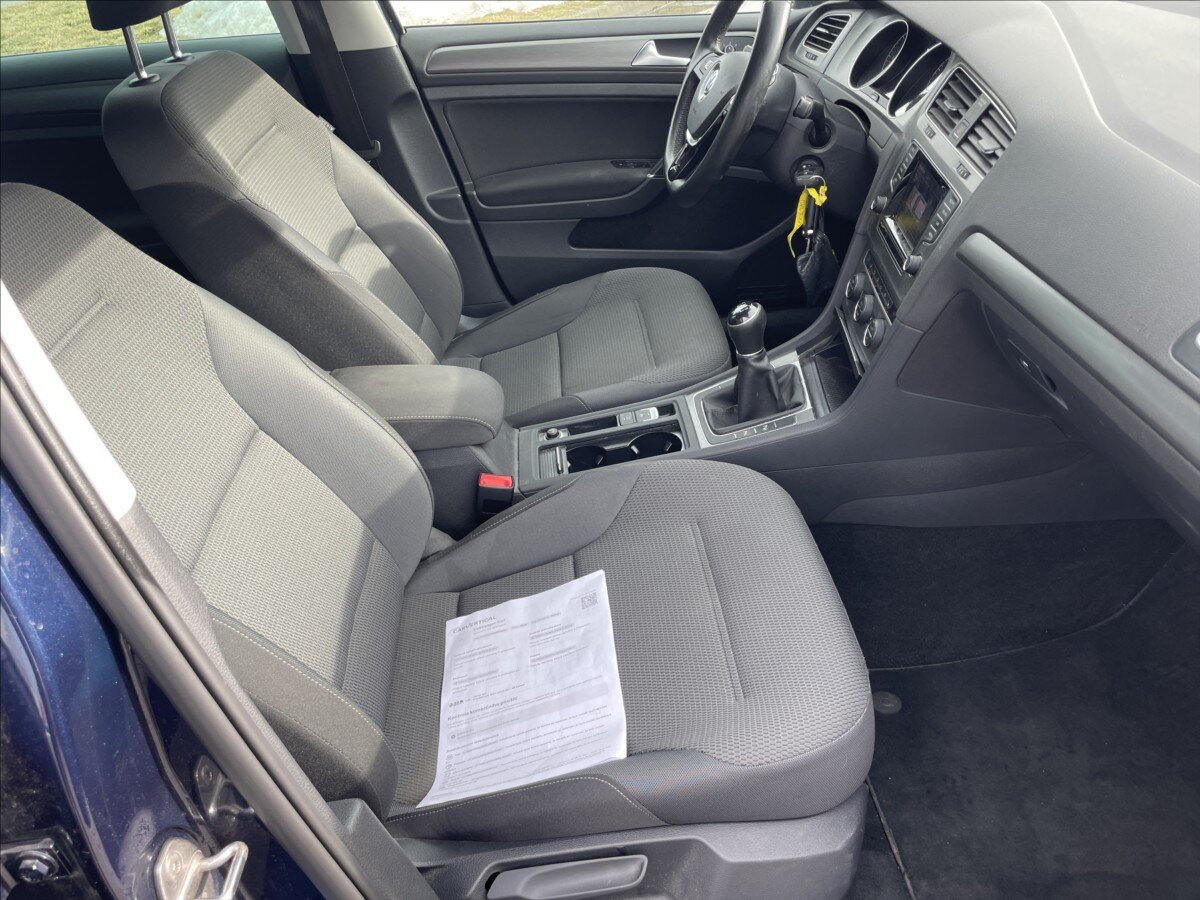 Volkswagen Golf Hatchback 1,6 l 77 kw