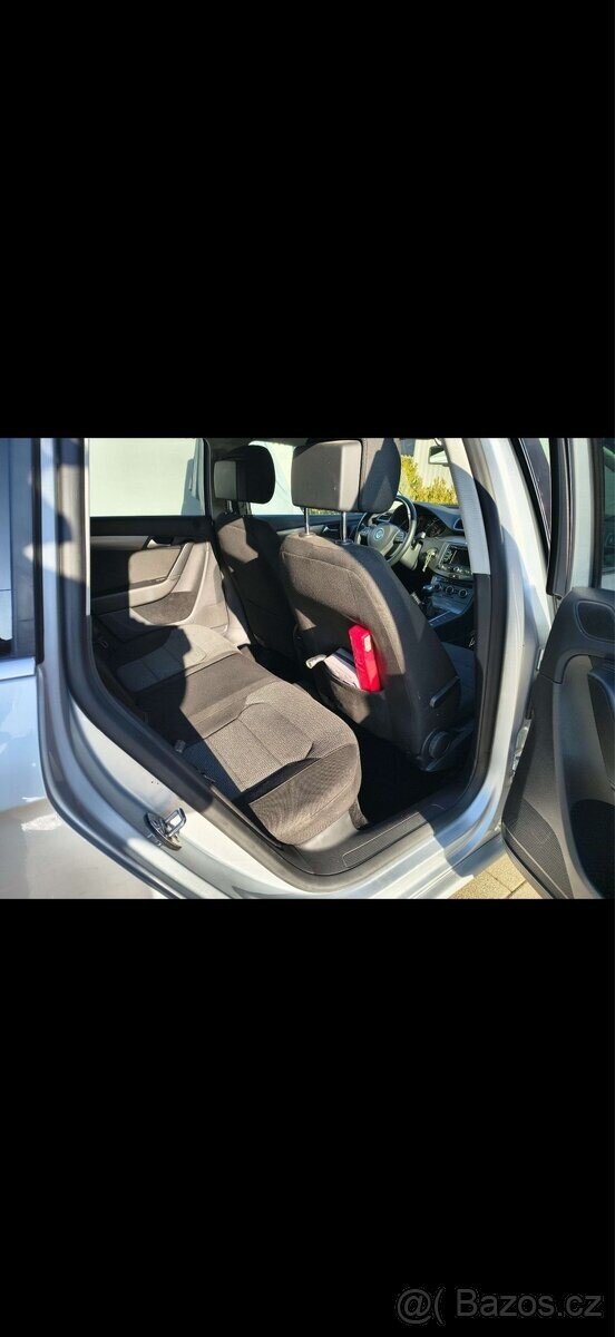 Volkswagen Passat Kombi 0,0 77 kw