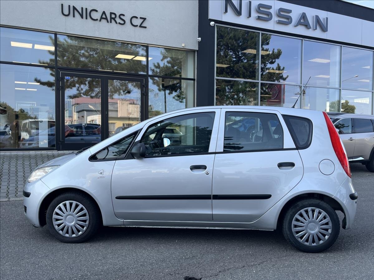 Mitsubishi Colt Hatchback 1,1 l 55 kw