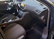 Peugeot 308 Hatchback 1,5 l 75 kw