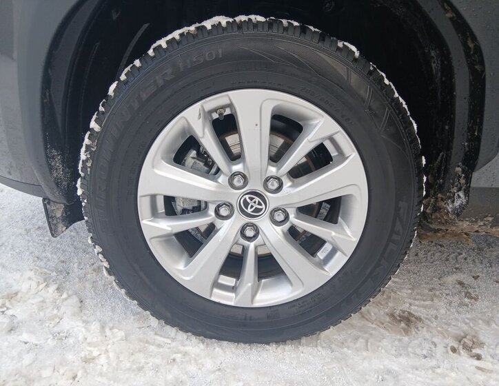 Toyota Yaris Cross 29