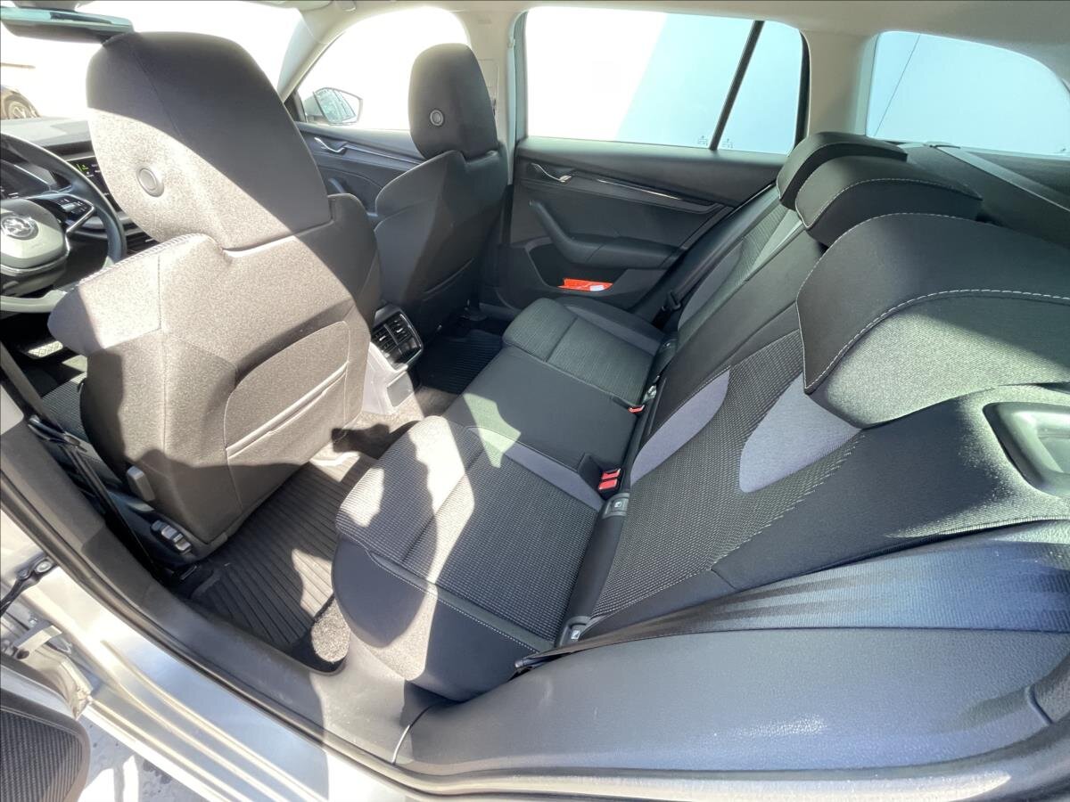 Škoda Octavia Kombi 2,0 l 85 kw