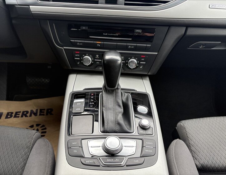 Audi A6 Sedan / Limuzína 3,0 l 160 kw