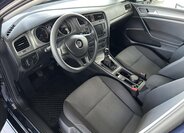 Volkswagen Golf Kombi 1,6 l 81 kw