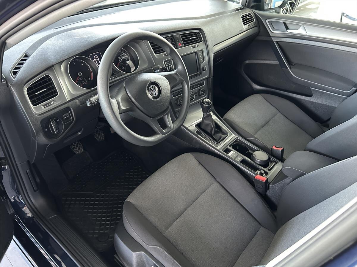 Volkswagen Golf Kombi 1,6 l 81 kw