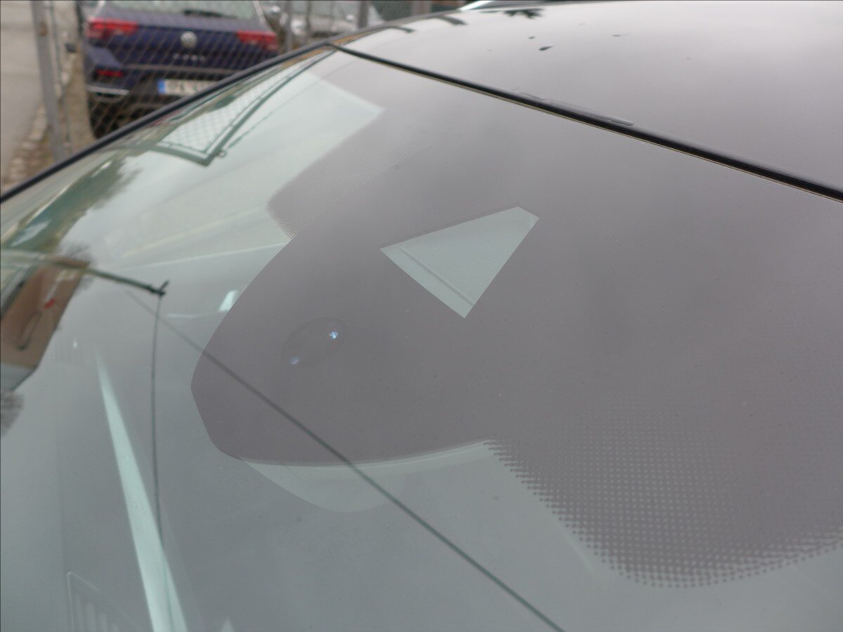 Škoda Superb Kombi 2,0 l 110 kw