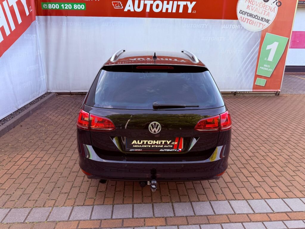 Volkswagen Golf Kombi 1,6 l 77 kw