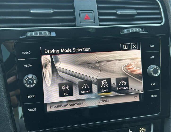 Volkswagen Golf Hatchback 2,0 l 180 kw