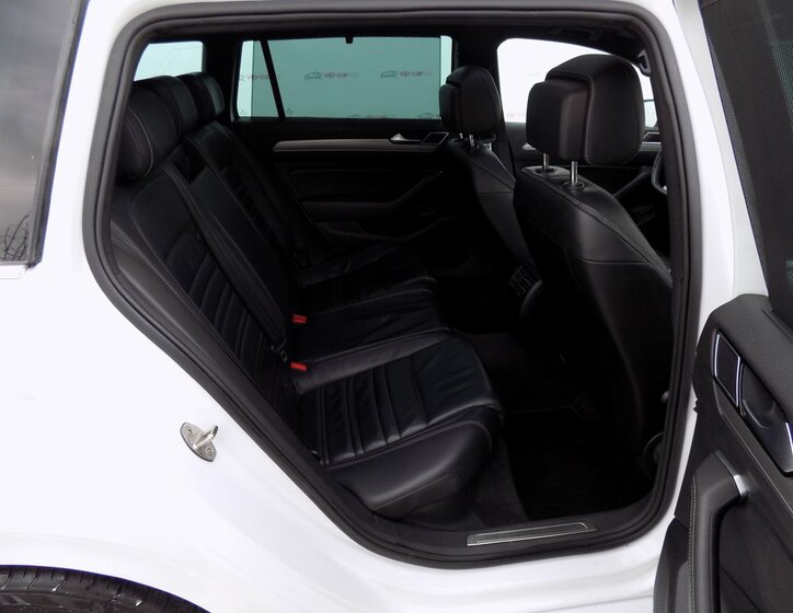 Volkswagen Passat 22