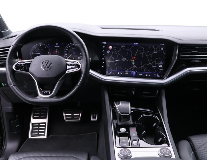 Volkswagen Touareg SUV / Terénní 3,0 l 210 kw