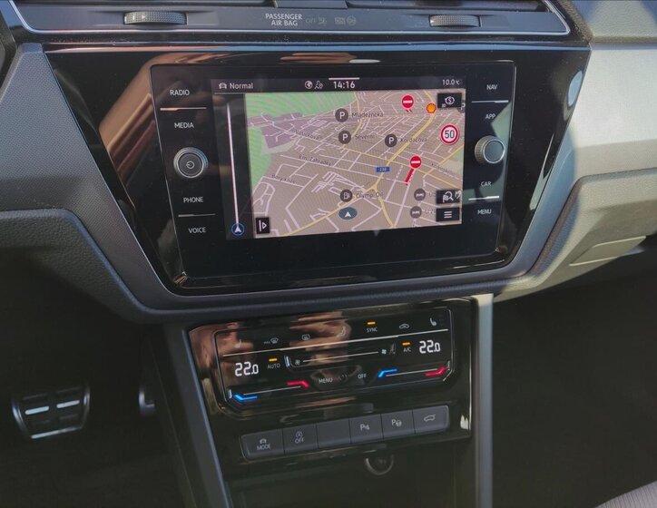 Volkswagen Touran MPV 1,5 l 110 kw