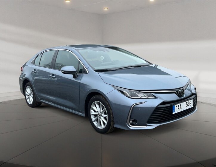Toyota Corolla Sedan / Limuzína 1,5 l 92 kw