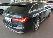 Audi A6 Allroad Kombi 3,0 l 253 kw