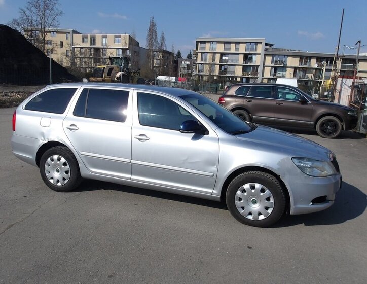 Škoda Octavia Kombi 2,0 l 103 kw