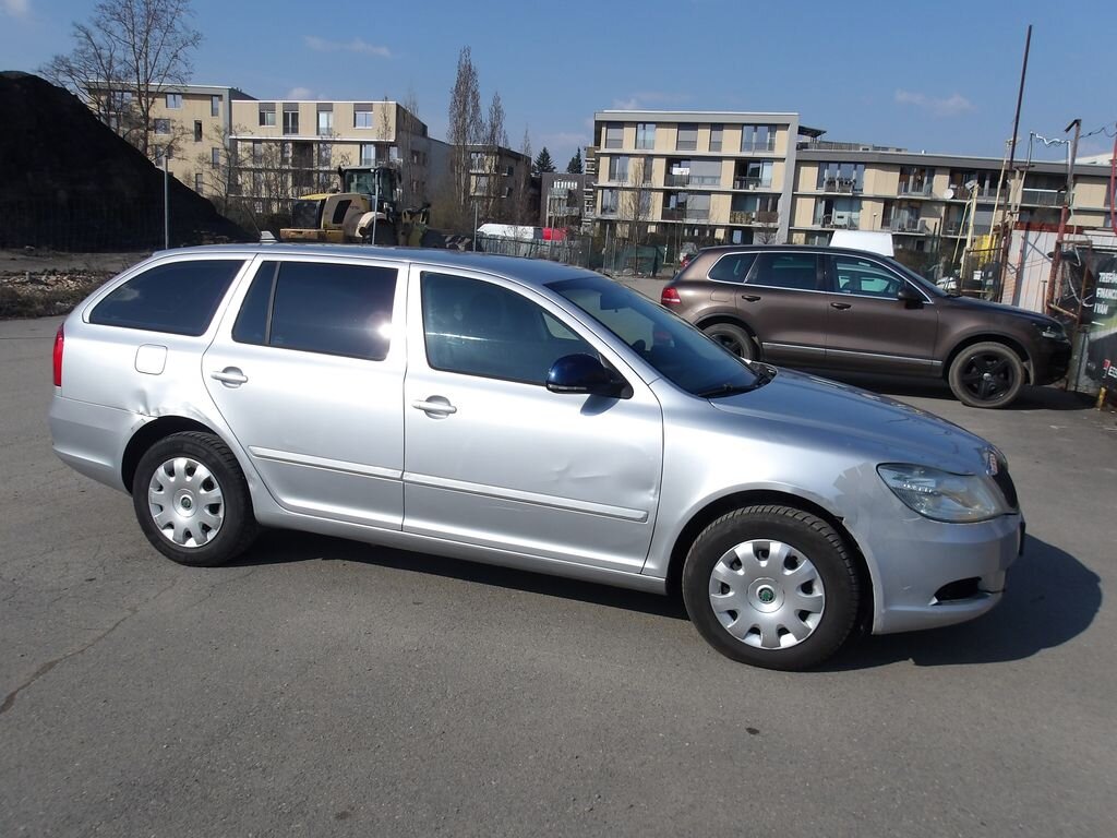 Škoda Octavia Kombi 2,0 l 103 kw