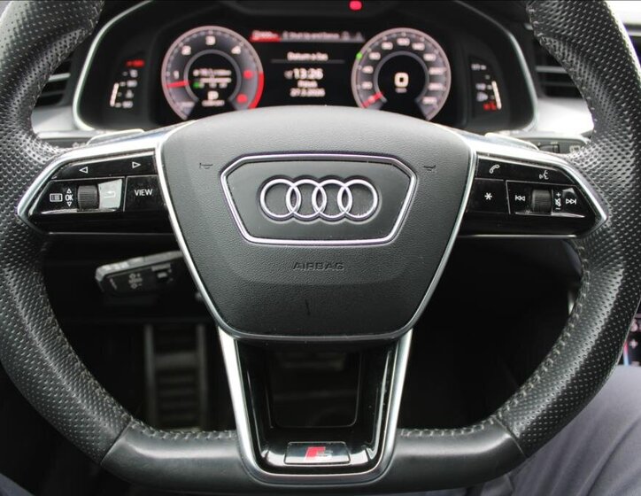 Audi A6 Kombi 3,0 l 210 kw