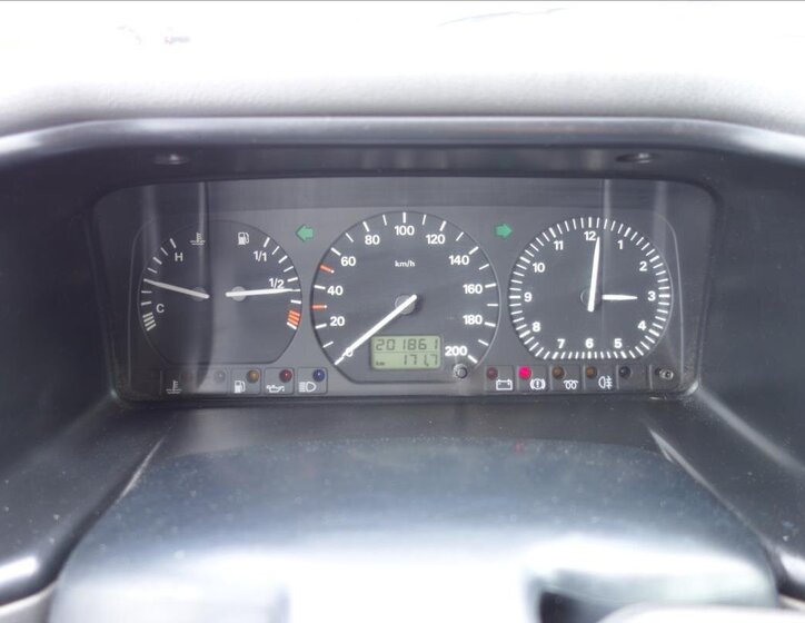 Volkswagen Transporter 17