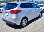 KIA Carens 5