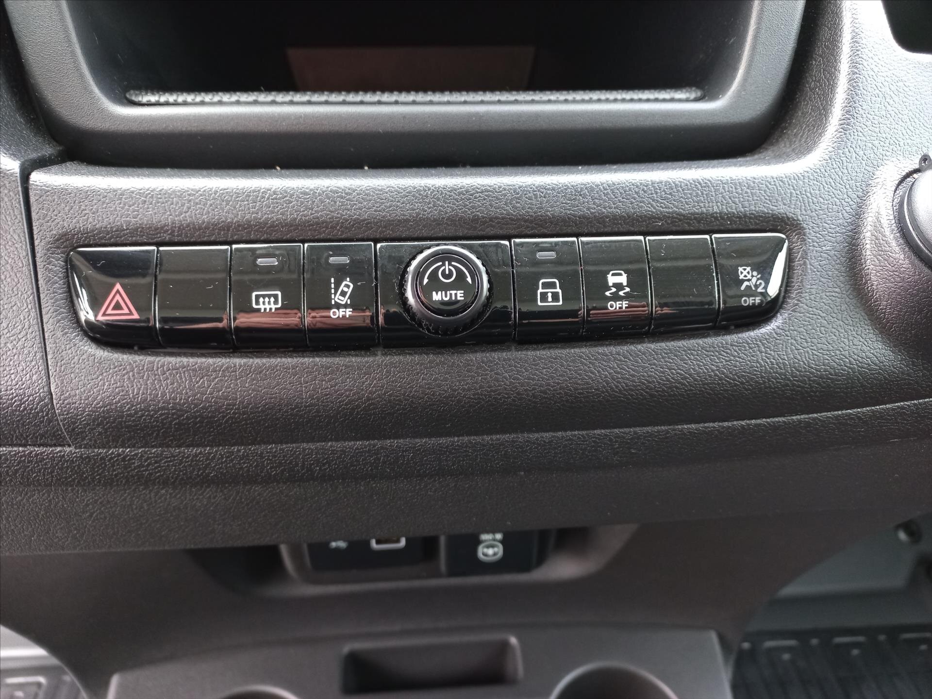 Toyota ProAce VAN-Minibus 2,2 l 103 kw