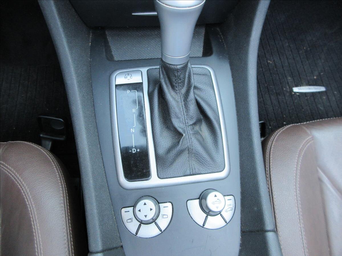 Mercedes-Benz SLK Kabriolet 3,5 l 200 kw