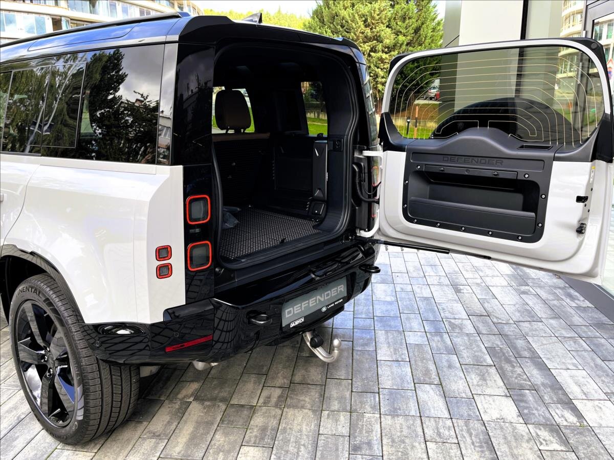 Land Rover Defender SUV / Terénní 3,0 l 257 kw
