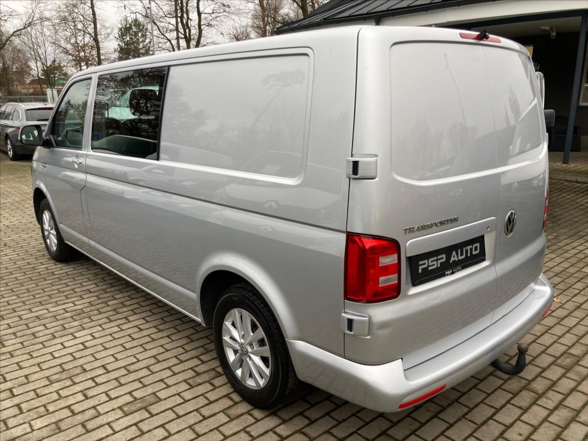 Volkswagen Transporter Kombi 2,0 l 110 kw
