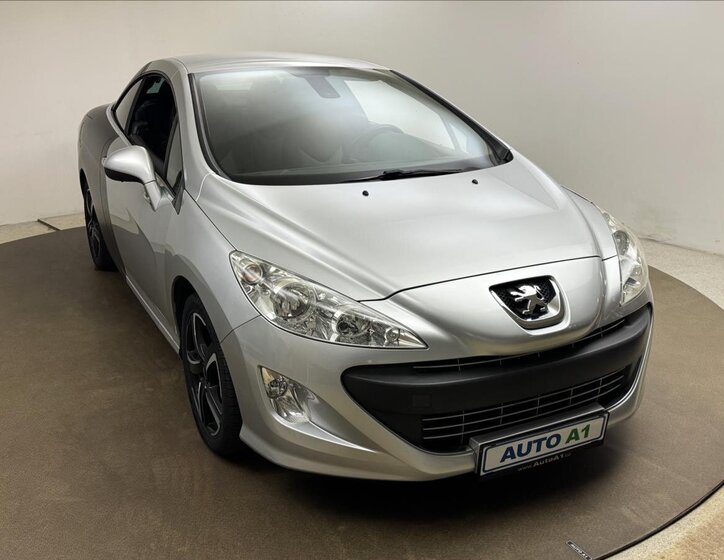 Peugeot 308 Kabriolet 1,6 l 82 kw