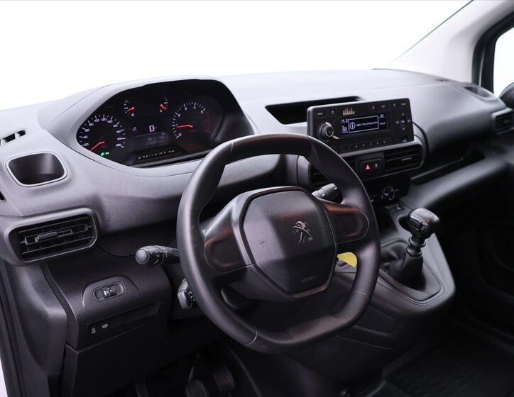 Peugeot Partner Ostatní 1,2 l 81 kw
