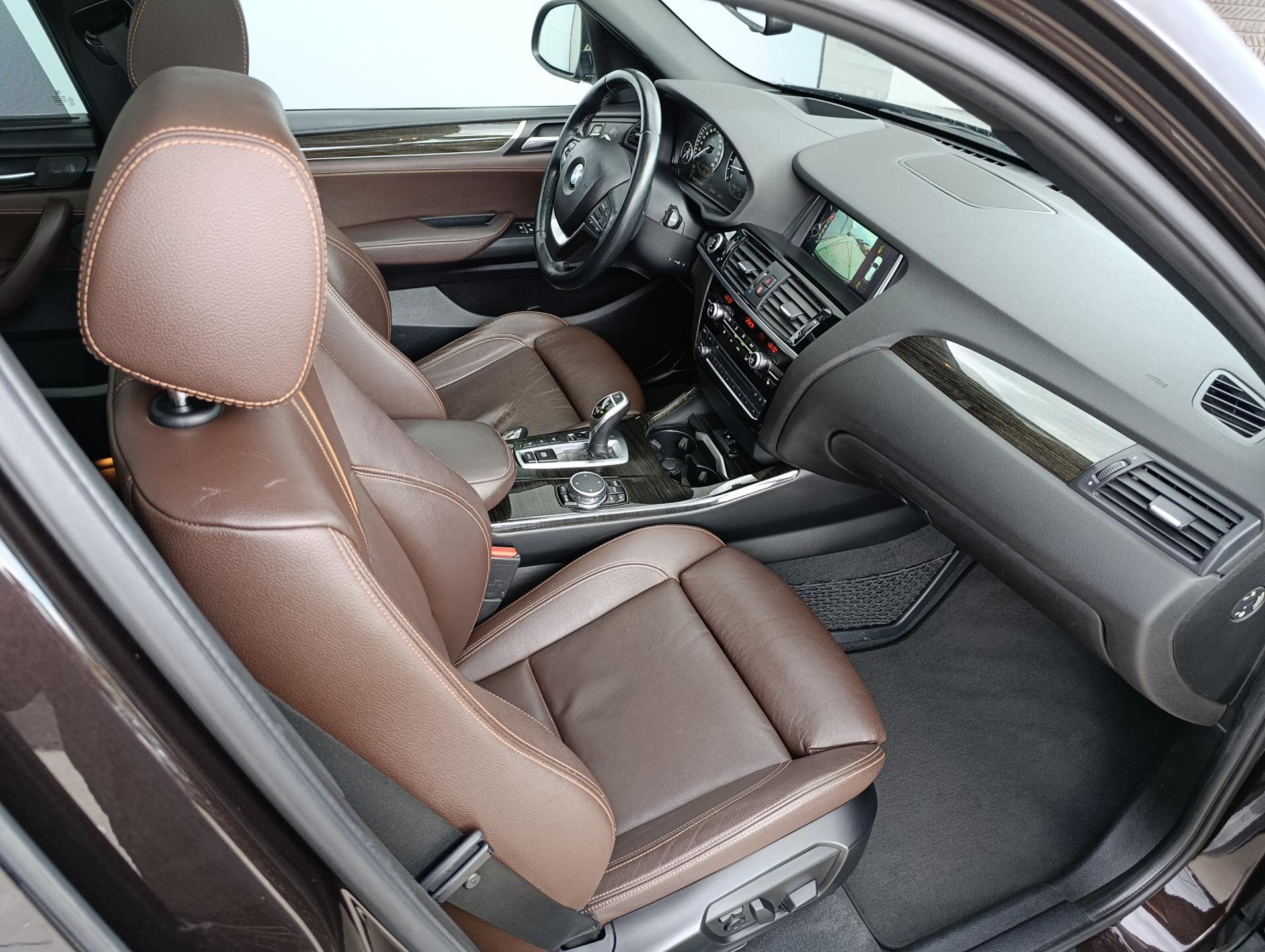 BMW X3 SUV / Terénní 3,0 l 230 kw