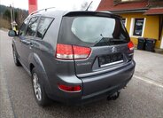 Citroën C-Crosser SUV 2,2 l 115 kw