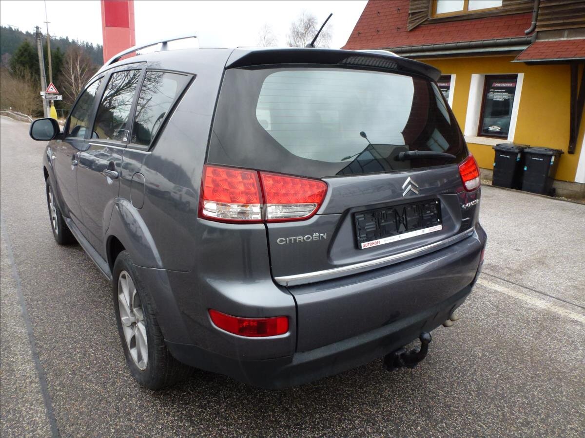 Citroën C-Crosser SUV 2,2 l 115 kw