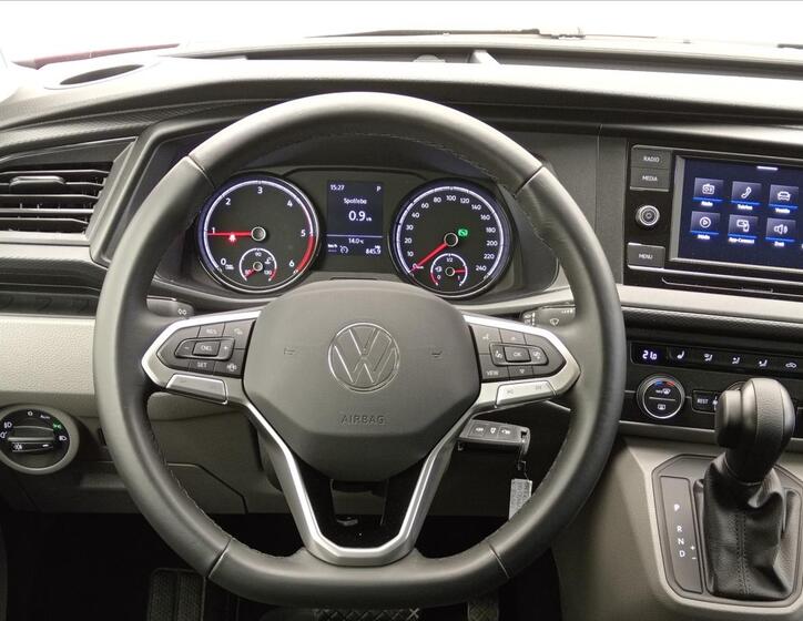 Volkswagen Caravelle 9