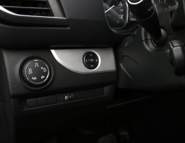 Citroën SpaceTourer MPV 2,0 l 130 kw