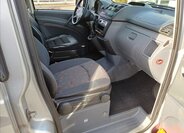 Mercedes-Benz Vito 10