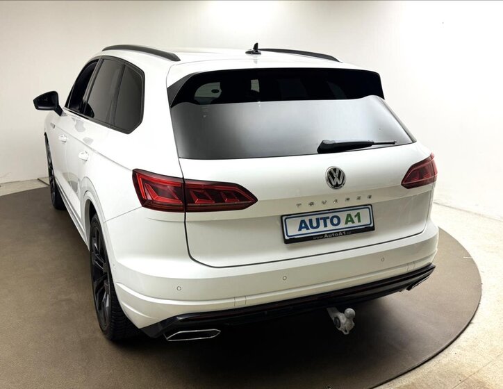 Volkswagen Touareg 6