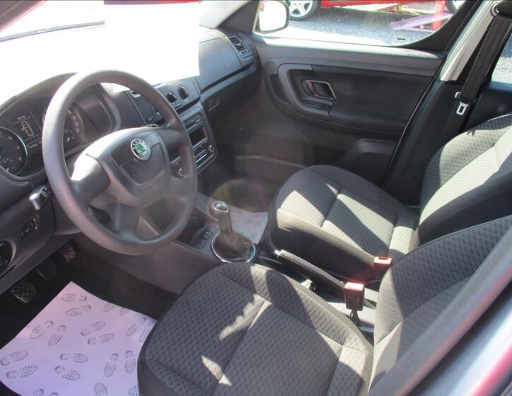 Škoda Roomster 17