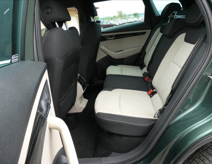 Škoda Karoq 22