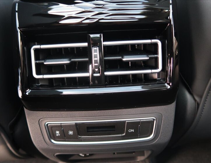 Dongfeng U-Tour MPV 1,5 l 130 kw