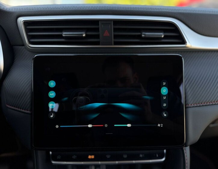 MG ZS SUV / Terénní 1,5 l 78 kw