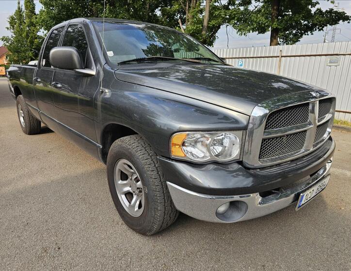 Dodge RAM 8
