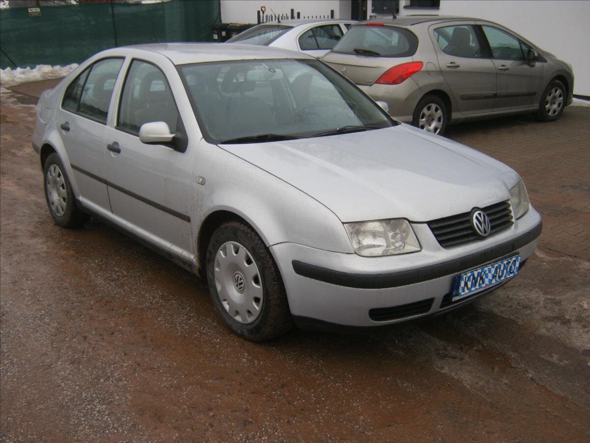 Volkswagen Bora Sedan 1,9 l 50 kw