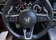 Alfa Romeo Stelvio 18