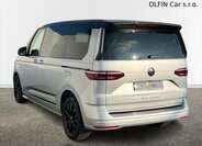 Volkswagen Multivan 9