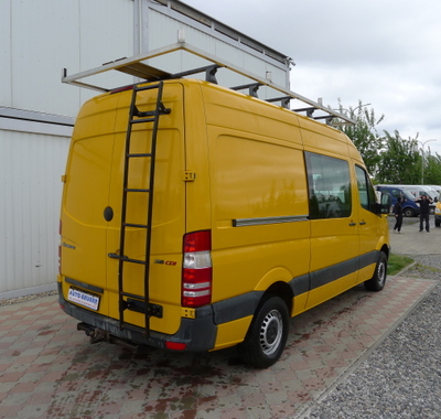 Mercedes-Benz Sprinter 4