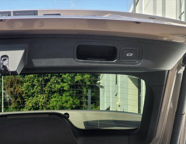 MG HS SUV / Terénní 1,5 l 105 kw