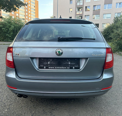 Škoda Superb 21