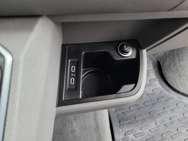 Volkswagen California VAN-Minibus 2,0 l 110 kw